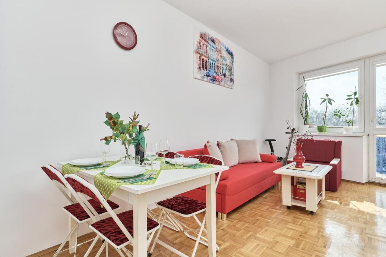 Apartments Wroclaw Legnicka By Noclegi Renters Esterno foto
