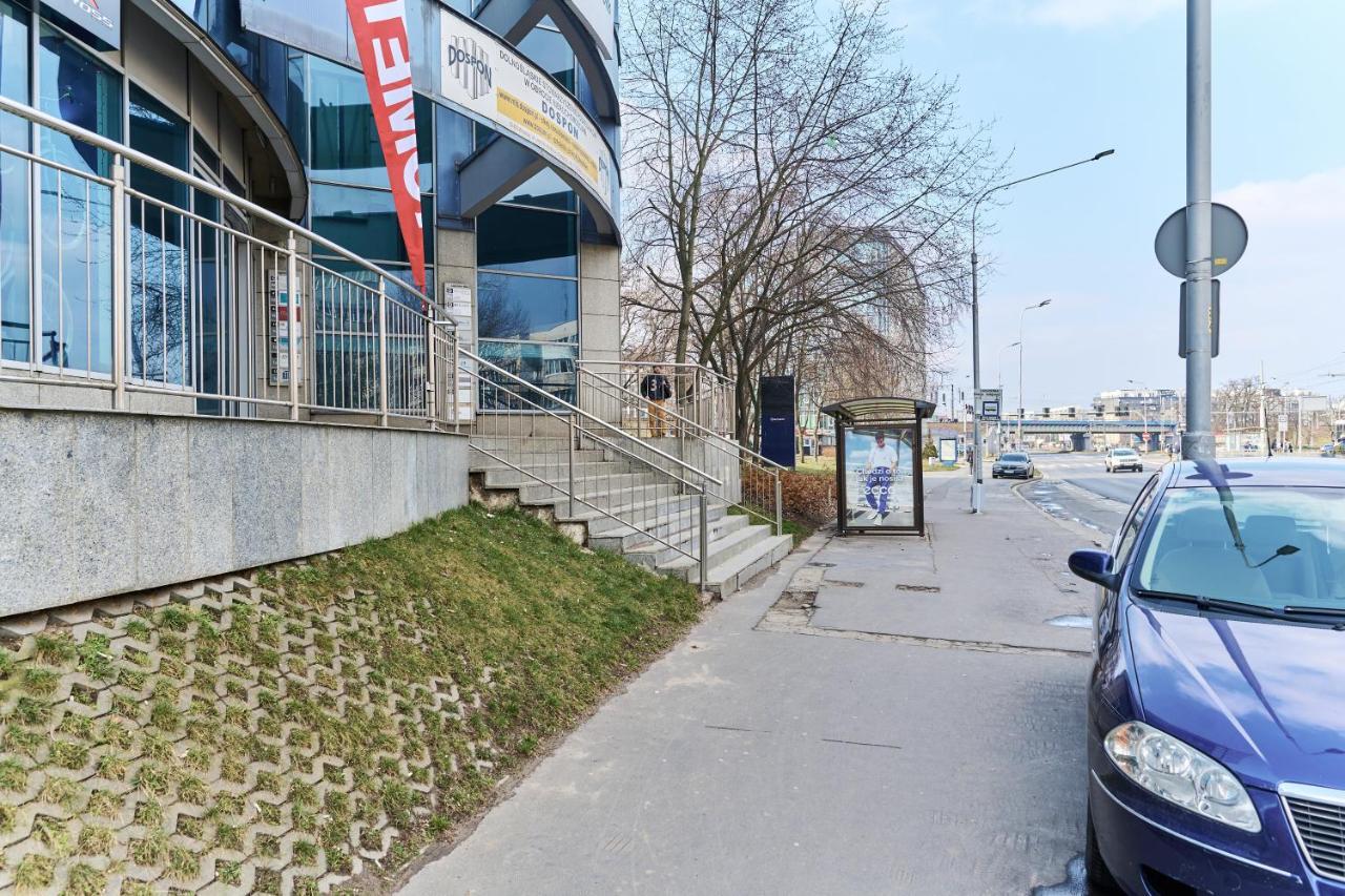 Apartments Wroclaw Legnicka By Noclegi Renters Esterno foto