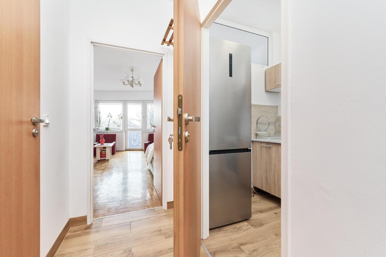 Apartments Wroclaw Legnicka By Noclegi Renters Esterno foto